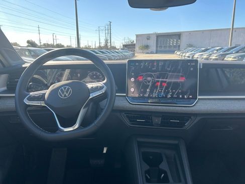 New 2026 Volkswagen Tiguan S FWD image 44