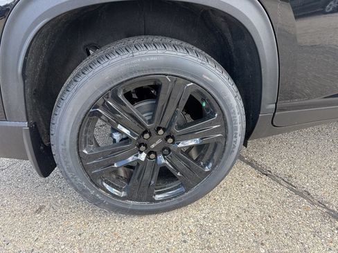 New 2026 GMC Acadia Elevation w/ Black Edition AWD/4WD image 10
