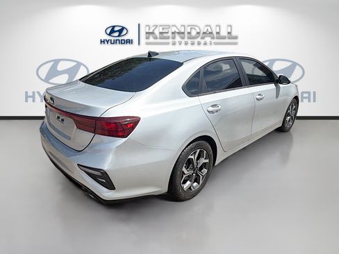 Used 2021 Kia Forte LXS FWD image 6