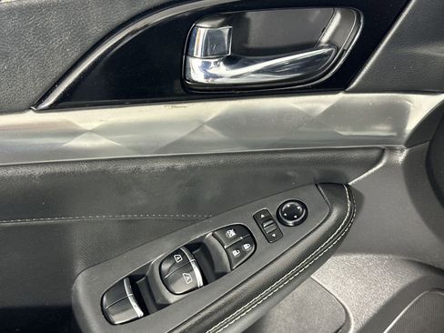 Used 2020 Nissan Maxima 3.5 SL w/ Floor Mat Group FWD image 13