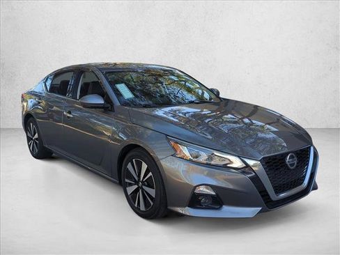 Used 2020 Nissan Altima 2.5 SL image 3