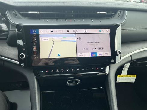 New 2026 Jeep Grand Cherokee Altitude AWD/4WD image 20