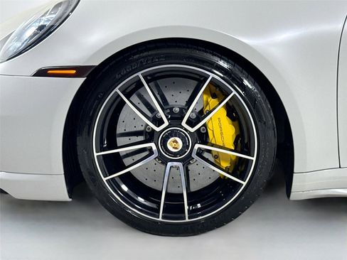 Used 2022 Porsche 911 Turbo S image 38
