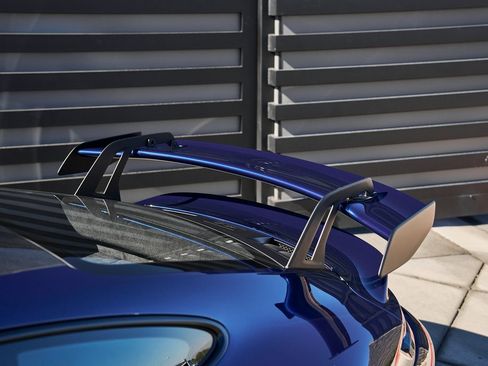 Used 2022 Porsche 911 GT3 image 8