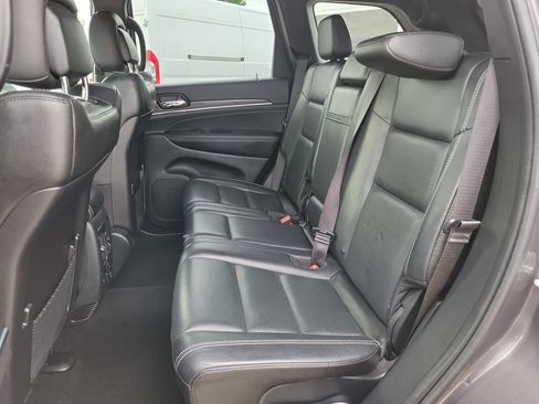 Used 2021 Jeep Grand Cherokee Limited w/ Quick Order Package 28K 80th AWD/4WD image 12