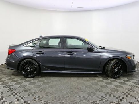 Used 2022 Honda Civic Sport image 13