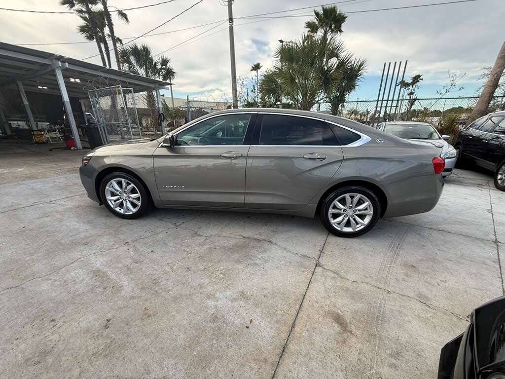 Used 2019 Chevrolet Impala LT w/ Sunroof and Spoiler Package FWD image 4