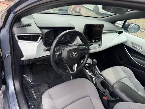 Used 2023 Toyota Corolla SE w/ Carpet Mat Package (TMS) FWD image 19