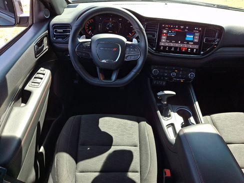 Used 2025 Dodge Durango GT AWD/4WD image 15