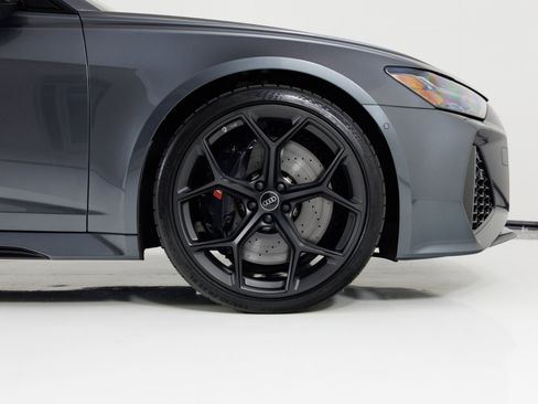Used 2025 Audi RS 6 performance AWD/4WD image 12