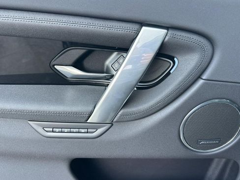 New 2025 Land Rover Discovery Sport S image 16