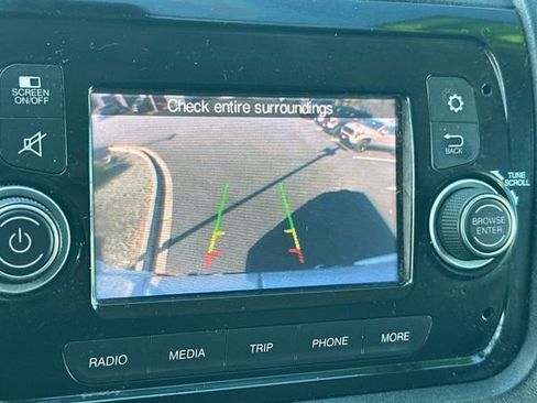 Used 2021 RAM ProMaster 2500 w/ Premium Appearance Group image 26