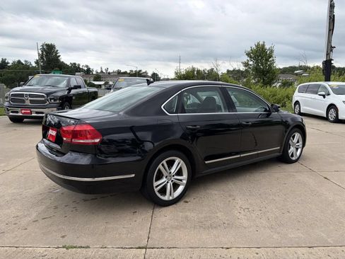 Used 2014 Volkswagen Passat 1.8T SEL Premium FWD image 8