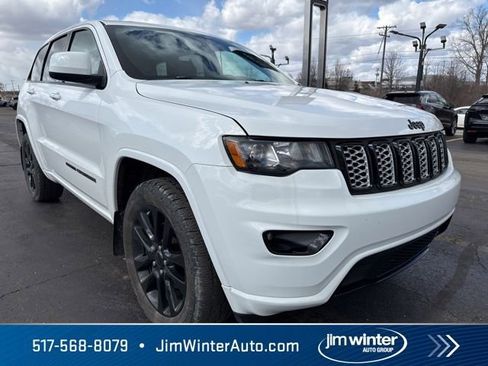 Used 2019 Jeep Grand Cherokee Altitude image 2