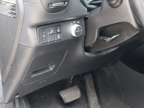 Used 2018 Kia Soul ! w/ Tech Package FWD image 24