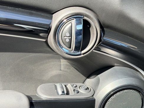 Used 2024 MINI Cooper S image 13