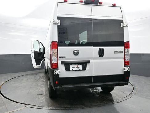 Used 2023 RAM ProMaster 2500 FWD image 43