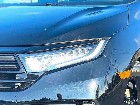 Used 2023 Honda Odyssey Sport image 4