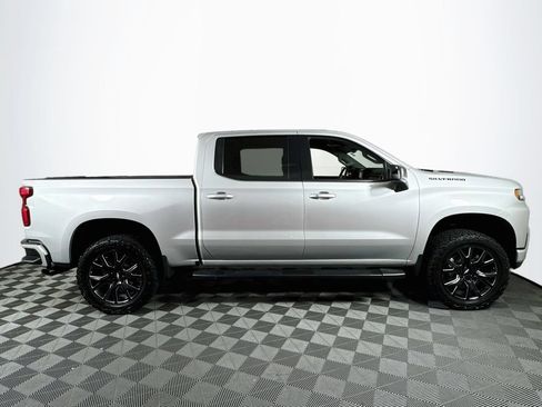 Used 2022 Chevrolet Silverado 1500 RST w/ Safety Package AWD/4WD image 8