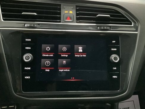 Used 2023 Volkswagen Tiguan SE R-Line FWD image 28