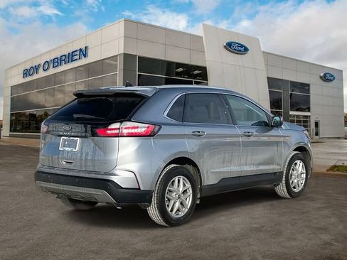 Certified 2024 Ford Edge SEL w/ Convenience Package image 5