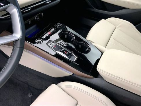 Used 2025 Audi A5 2.0T Premium Plus w/ Premium Plus AWD/4WD image 16