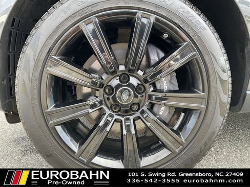 Used 2020 Land Rover Range Rover HSE image 35