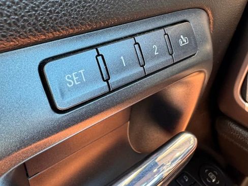 Used 2016 GMC Sierra 3500 SLT w/ Duramax Plus Package AWD/4WD image 23