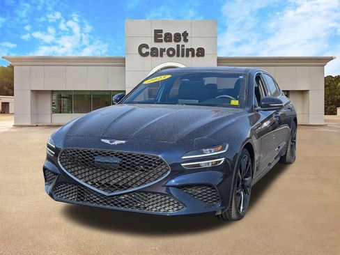 Used 2023 Genesis G70 2.0T w/ Sport Prestige Package RWD image 7