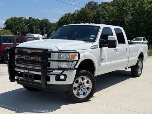 Used 2016 Ford F250 XLT w/ XLT Value Package AWD/4WD image 3