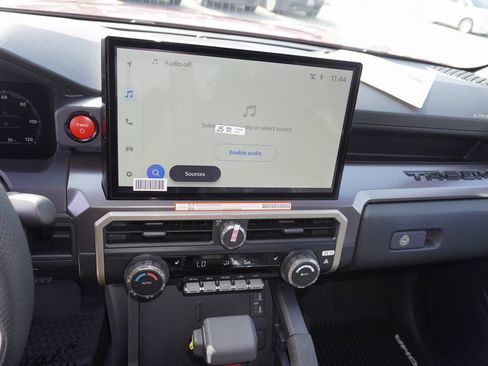 New 2025 Toyota Tacoma TRD Off-Road image 10