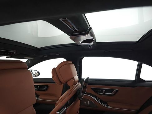 Certified 2024 Mercedes-Benz S 580 4MATIC Sedan image 27