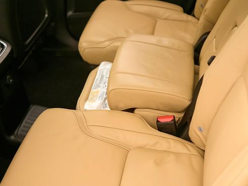 Certified 2023 Volvo XC90 T8 Ultimate w/ Lounge Package AWD/4WD image 22