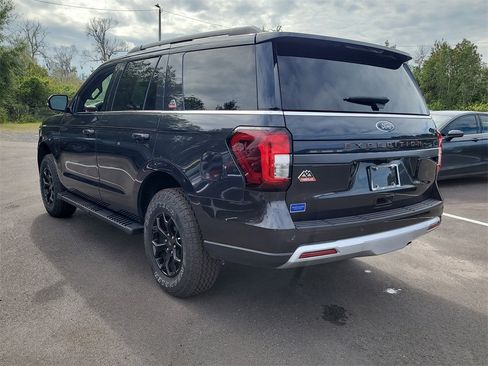 Certified 2024 Ford Expedition Timberline image 3