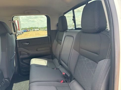 New 2025 Nissan Frontier SV w/ SV Convenience Package image 19