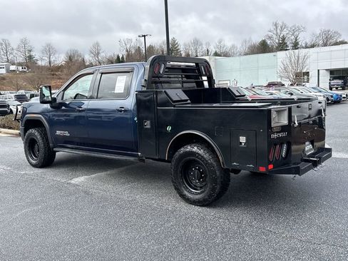 Used 2021 GMC Sierra 3500 AT4 w/ AT4 Preferred Package image 8