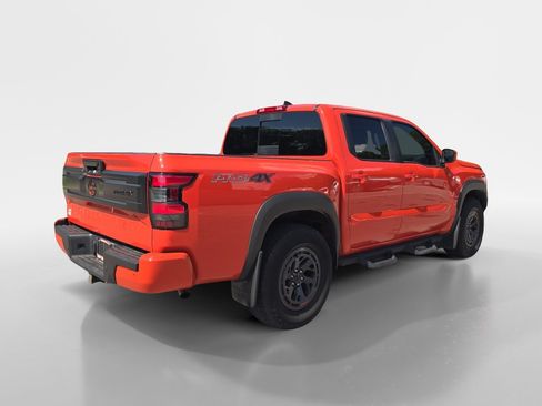 Used 2025 Nissan Frontier PRO-4X AWD/4WD image 6