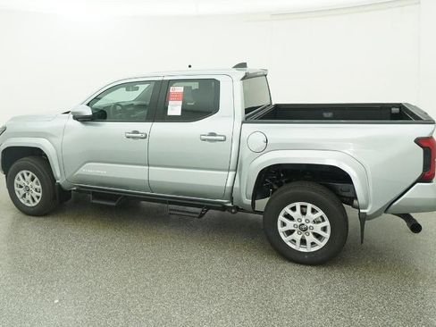 New 2026 Toyota Tacoma SR5 image 37