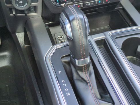 Used 2018 Ford F150 Platinum w/ Technology Package image 34