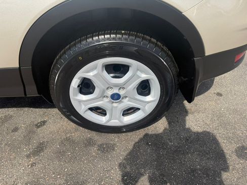 Used 2018 Ford Escape S FWD image 5