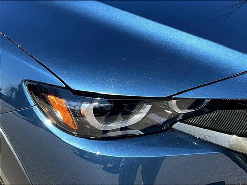 Used 2025 MAZDA CX-50 AWD 2.5 S w/ Premium Package image 32