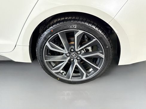 Used 2020 Toyota Corolla SE FWD image 36