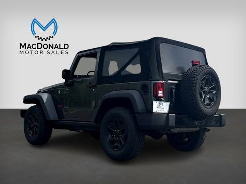 Used 2018 Jeep Wrangler Sport image 6