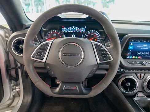 Used 2019 Chevrolet Camaro ZL1 image 59