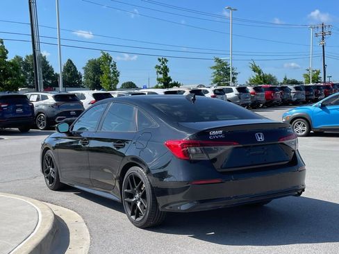 Used 2022 Honda Civic Sport image 5