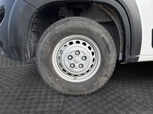 Used 2025 RAM ProMaster 2500 image 14