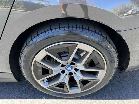 Used 2024 BMW i5 eDrive40i RWD image 95