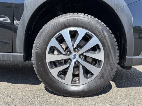 Used 2023 Subaru Outback Premium AWD/4WD image 10