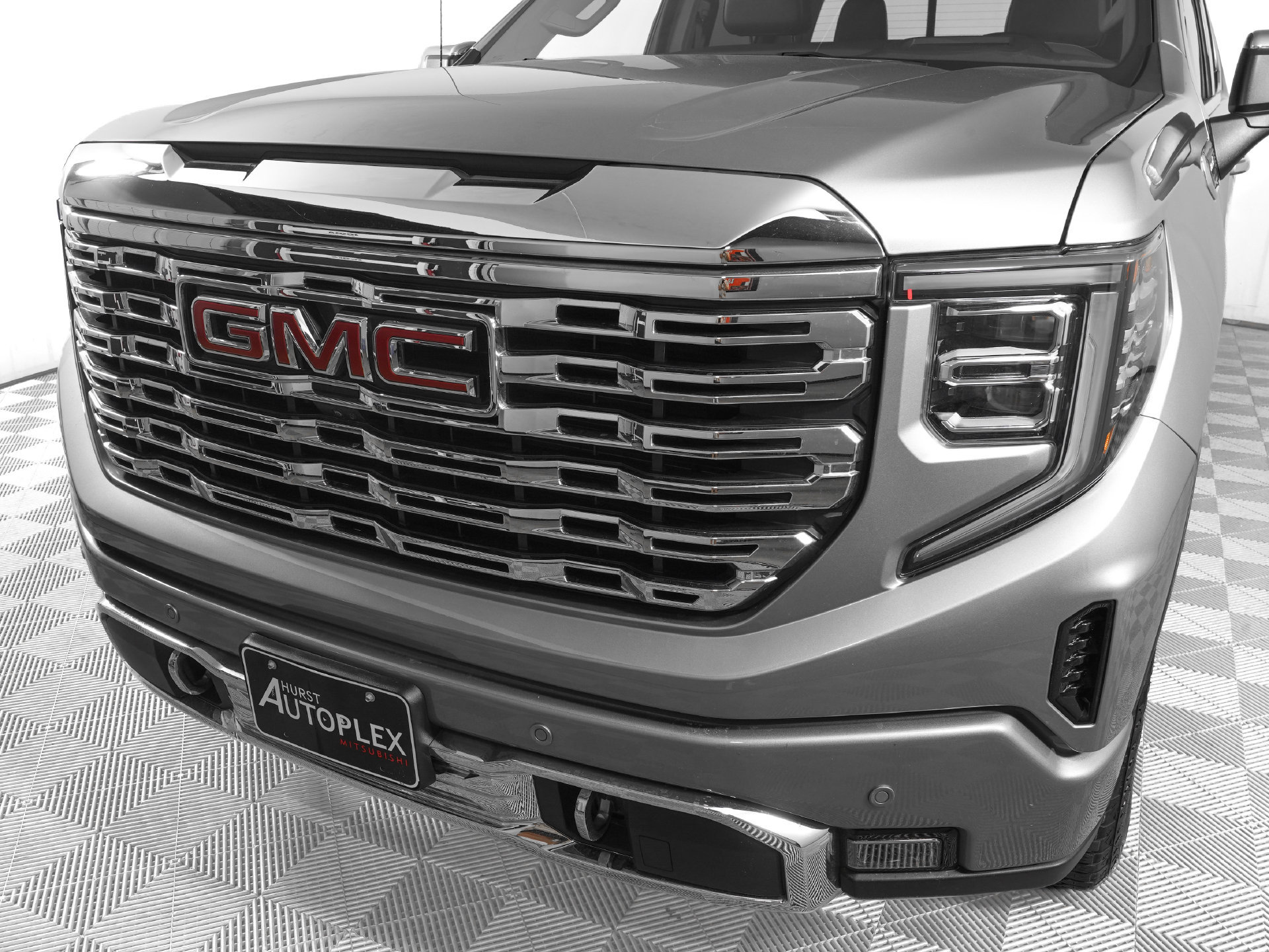 Used 2025 GMC Sierra 1500 Denali w/ Technology Package AWD/4WD image 33