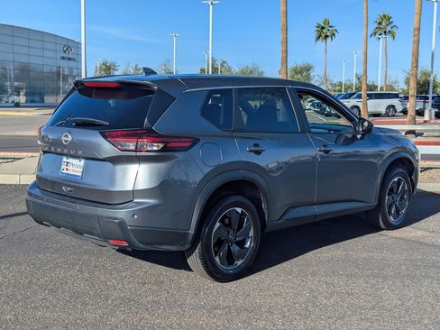 Certified 2025 Nissan Rogue SV image 6